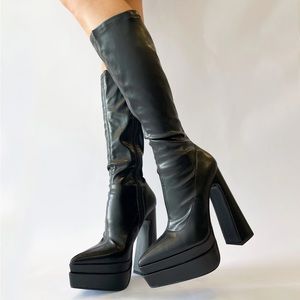 Platform boots